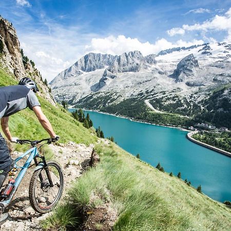 Linder Cycling Hotel Selva di Val Gardena Exteriör bild